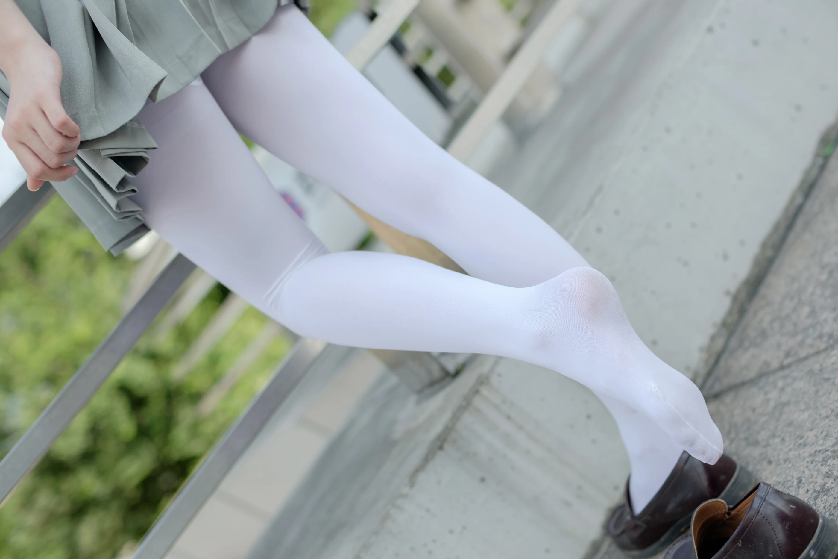森萝财团 R15-026 [79P]插图4